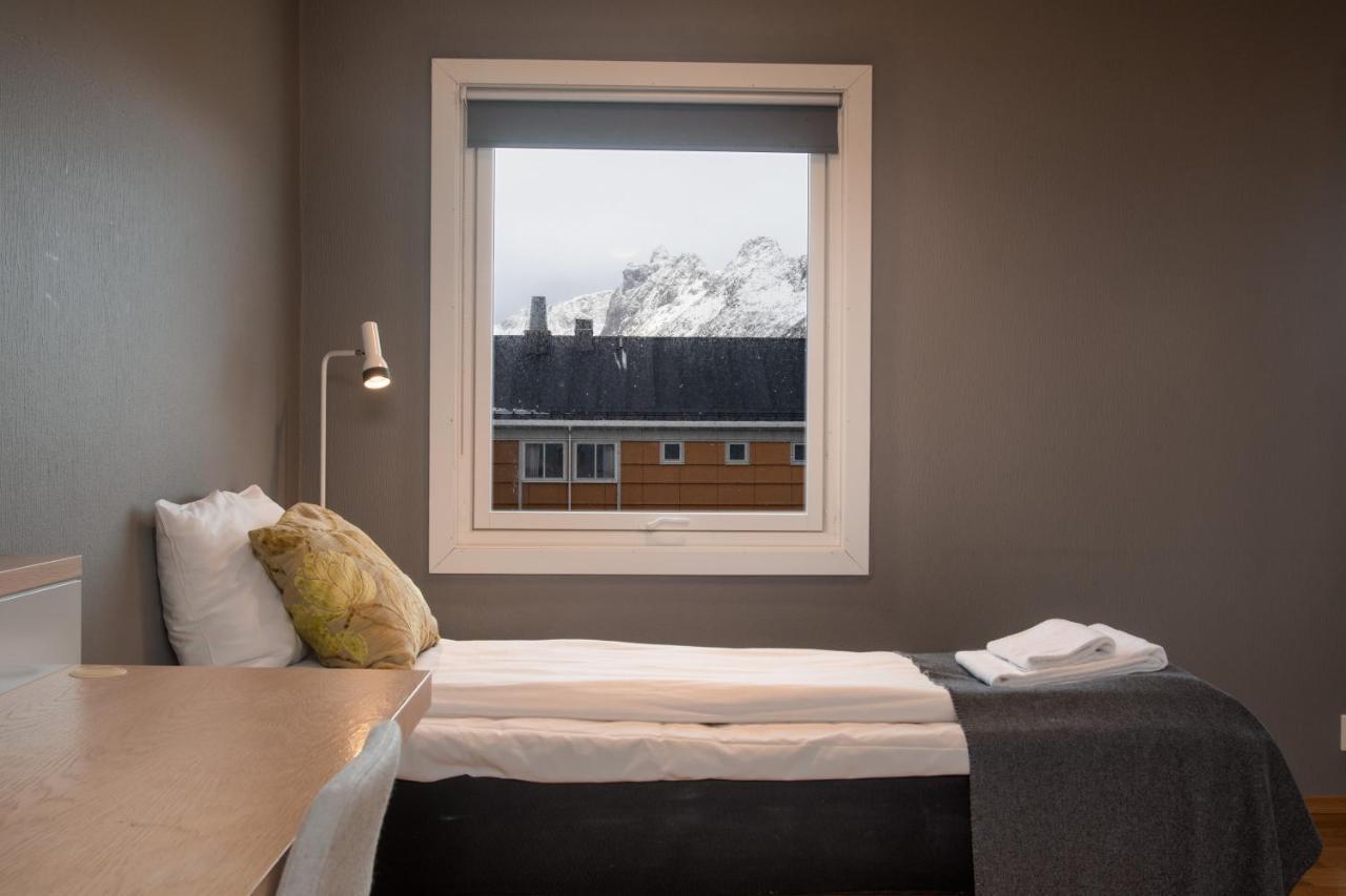 Fast Hotel Svolvaer Bagian luar foto
