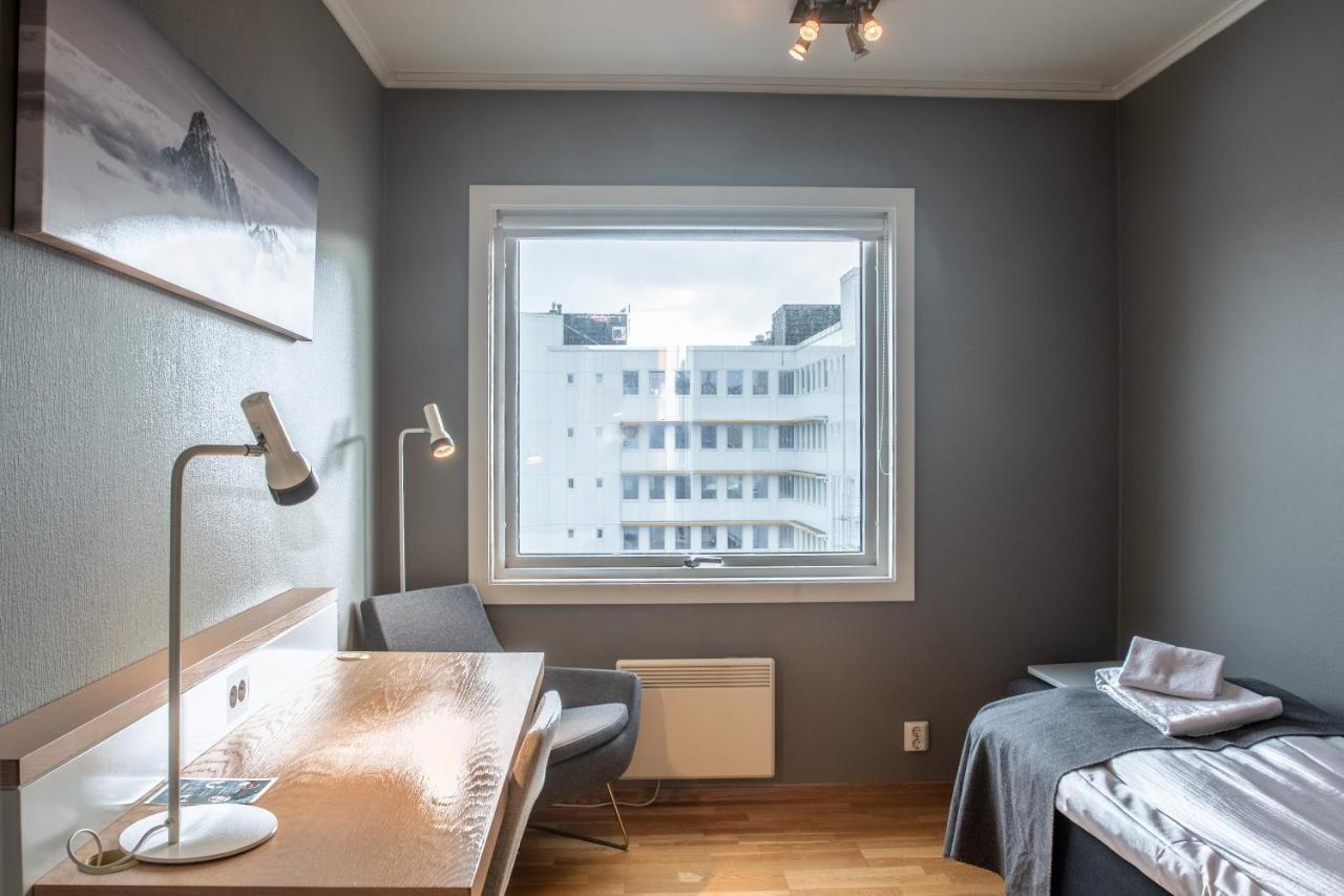 Fast Hotel Svolvaer Bagian luar foto