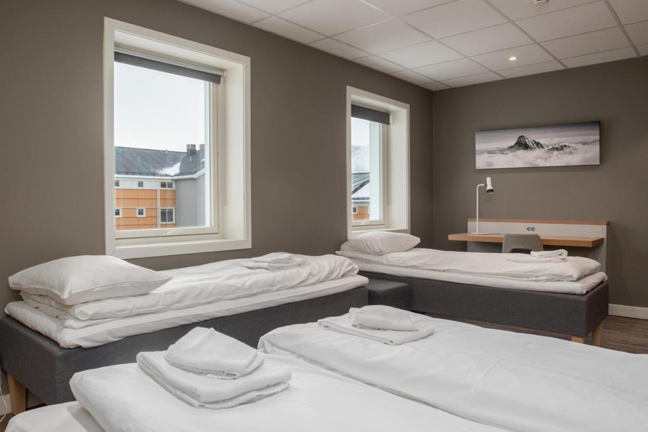 Fast Hotel Svolvaer Bagian luar foto