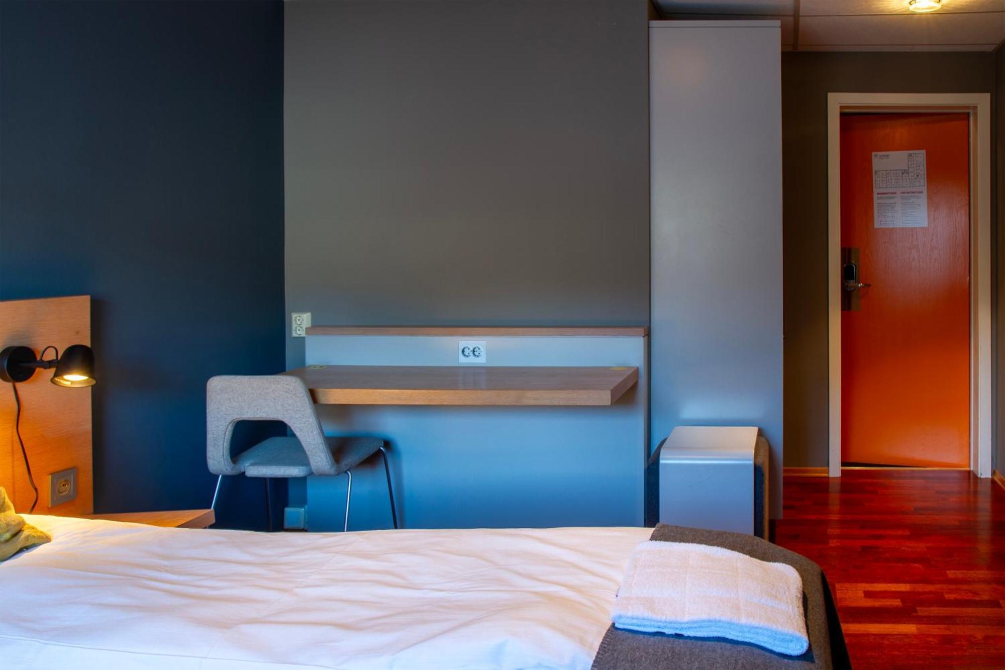 Fast Hotel Svolvaer Bagian luar foto