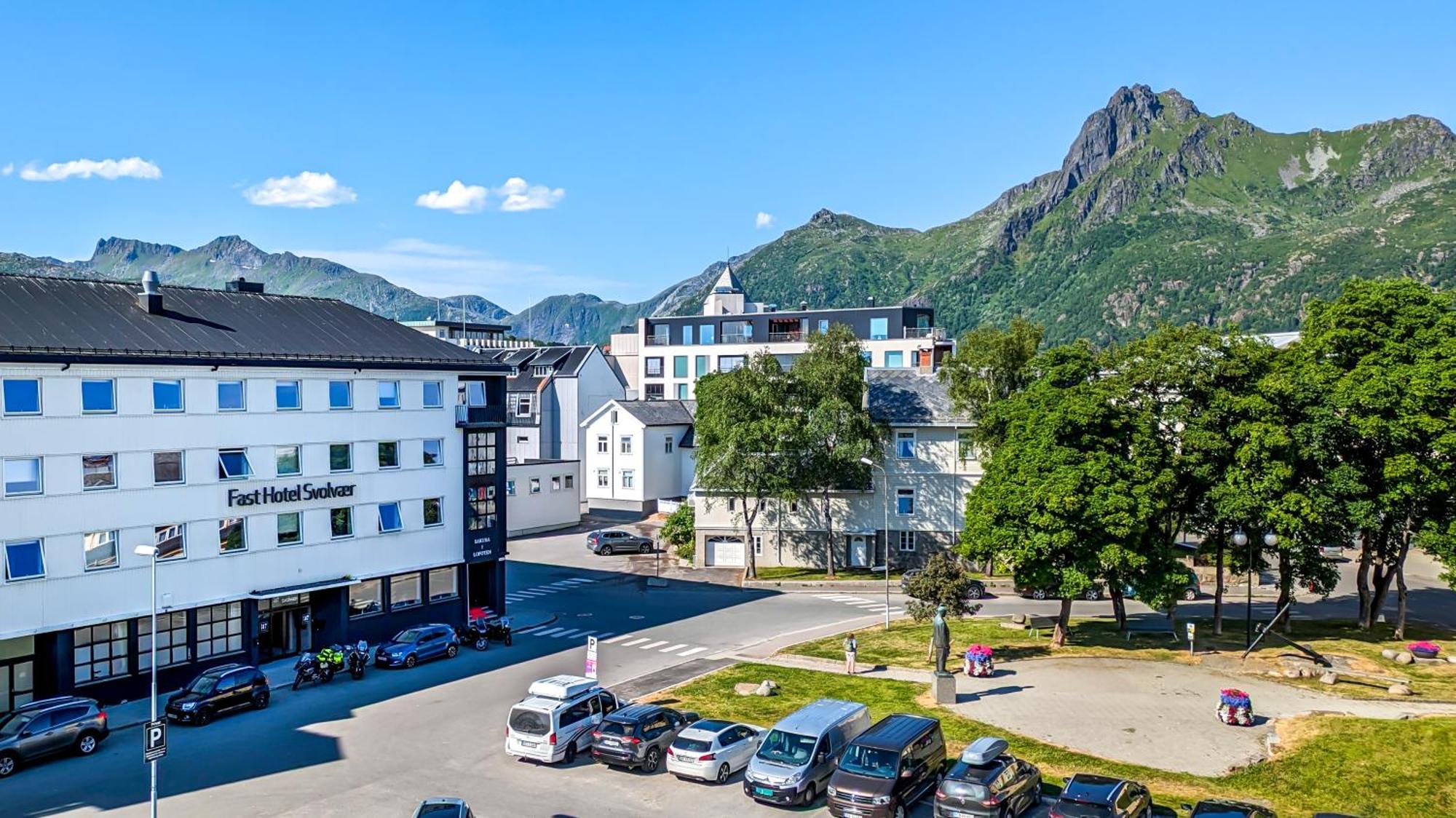 Fast Hotel Svolvaer Bagian luar foto