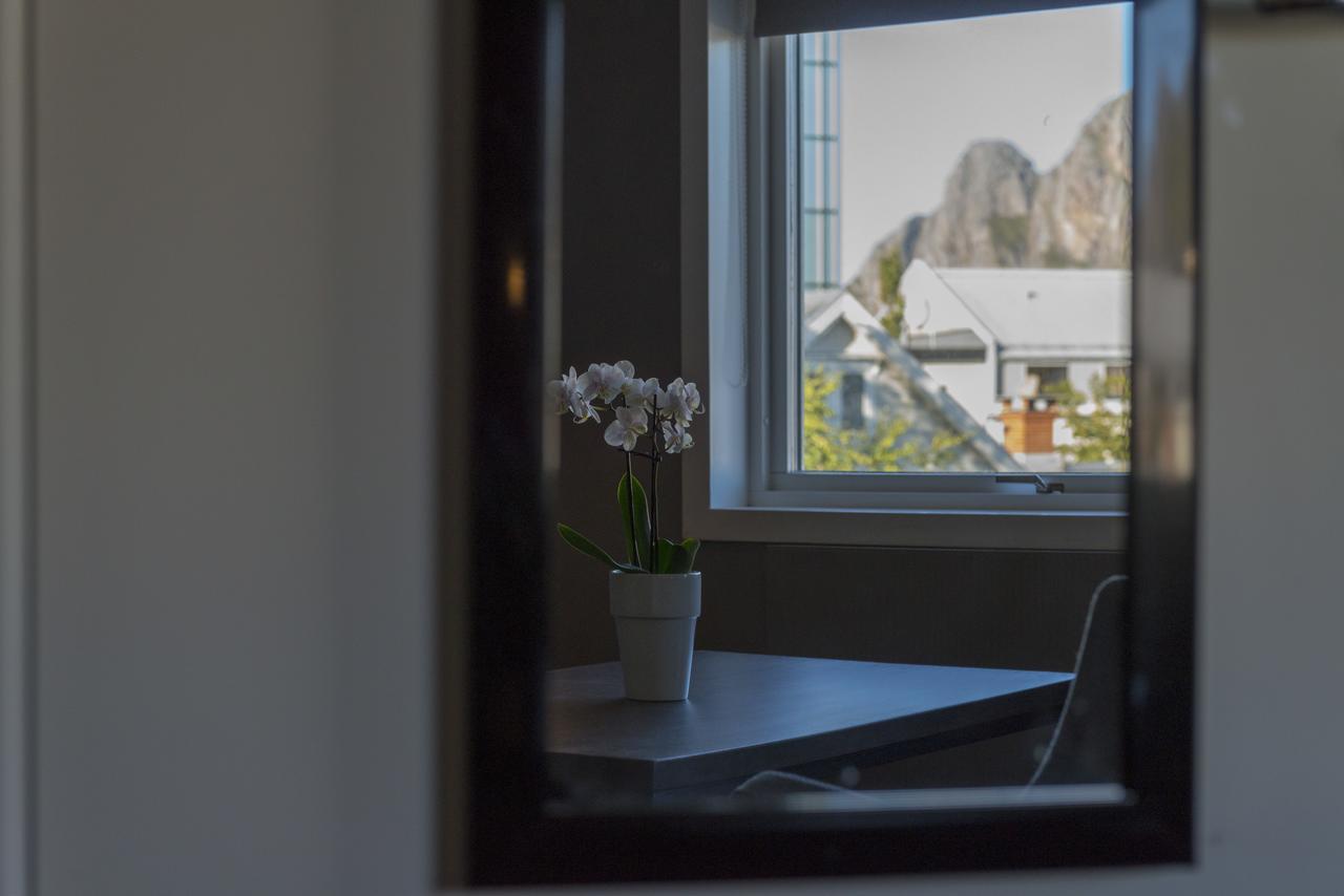 Fast Hotel Svolvaer Bagian luar foto